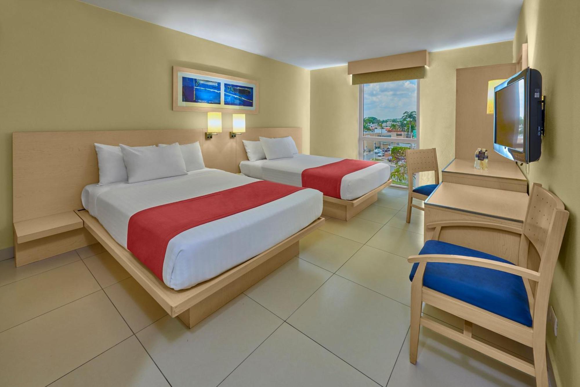 Hotel Express By Marriott Campeche